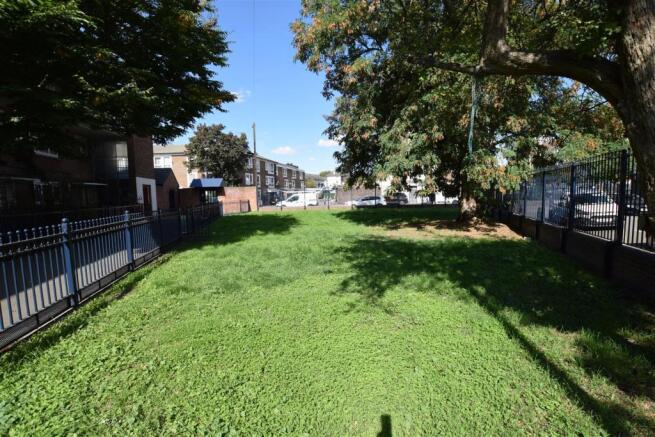 Communal Garden: