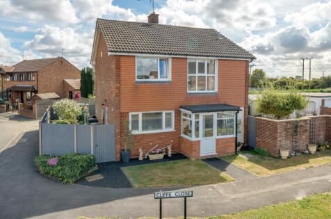 Cliffe Close, Ruskington, Sleaford, Lincolnshire, NG34