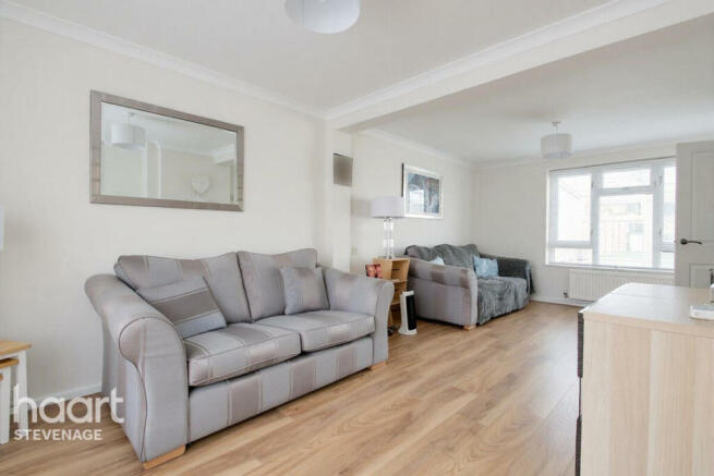 Shephall View, Stevenage photo 2