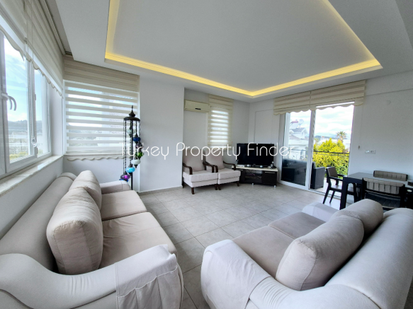Spacious Lounge