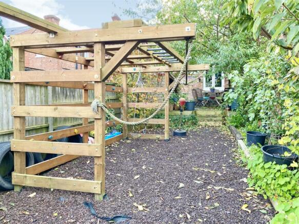 garden 1.jpg