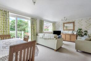 8, Gallaghers Mead, Andover SP10 3BW