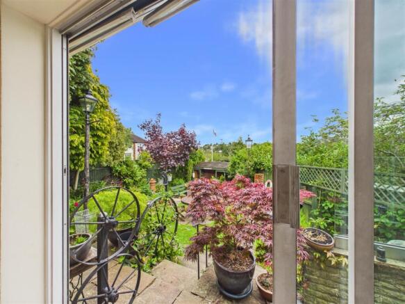 2 bed Detached Bungalow for sale Image 7