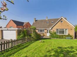 Foxearth, Evesham Road, Evesham WR11 4UB