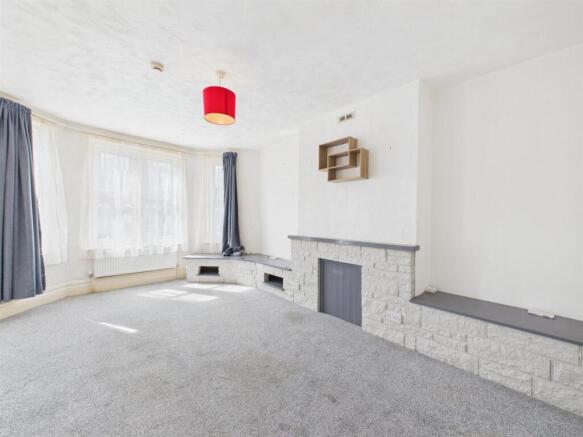 3 bed Block of Apartments for sale Image 6