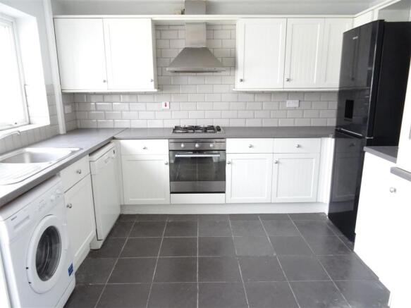 Fitted Kitchen