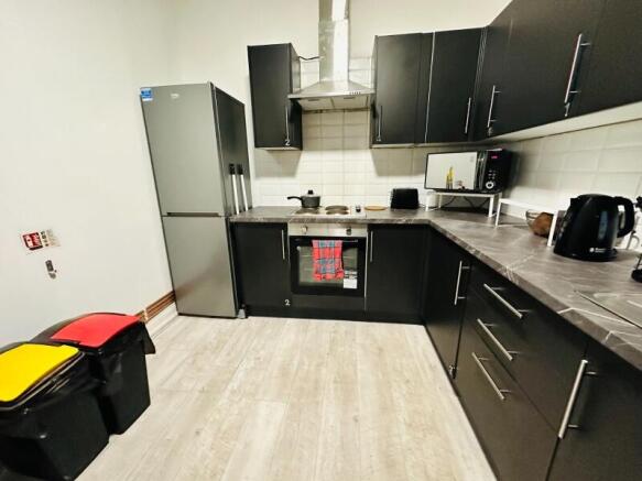 6 bed Terraced for sale Image 5