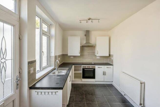 2 bed Terraced for sale Image 6