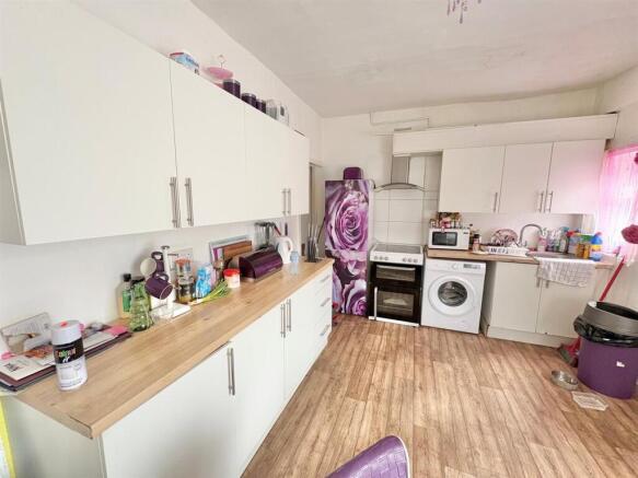 Kitchen.jpg