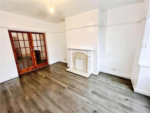 3 bed Terraced to rent Image 5