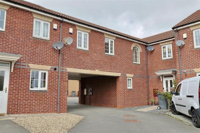 Beaumaris Court Longbenton, Newcastle upon Tyne, NE12 photo 4