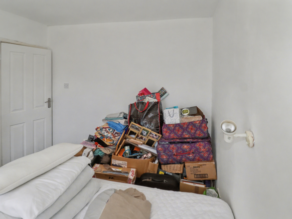 3 bed Semi-Detached for sale Image 9