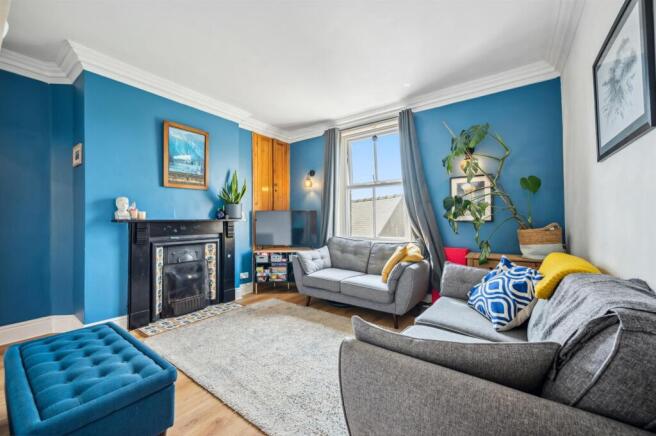 Sitting Room to window.jpg