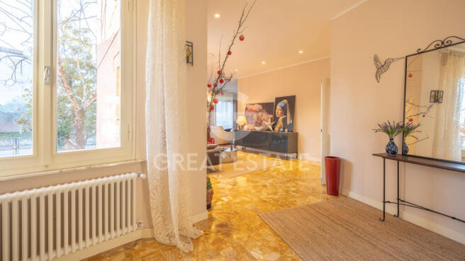 Interno