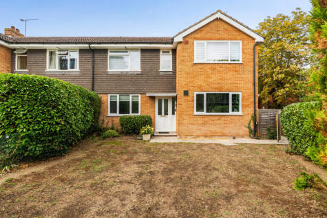 Berkeley Court, Guildford, GU1