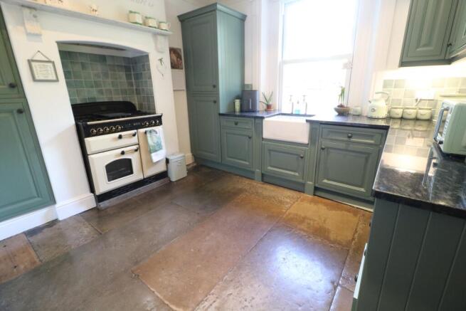 3 bed Detached for sale Image 7