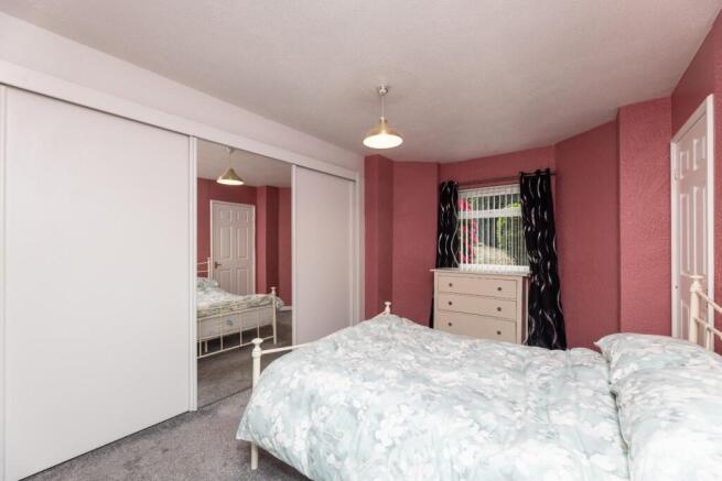 1 bed Apartment for sale Image 11
