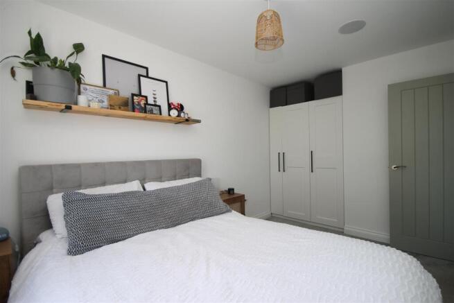 Bed 1