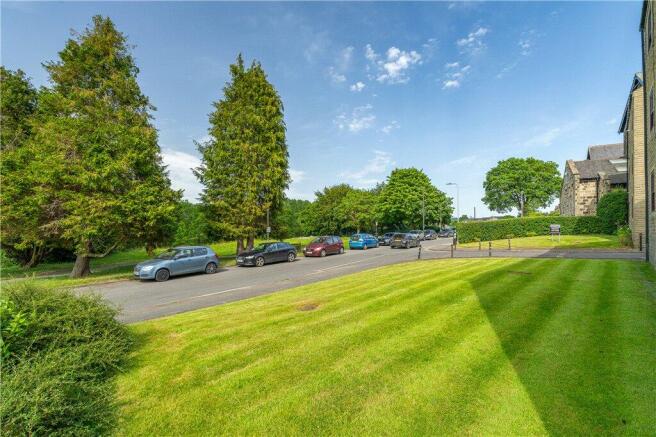 2 bed Apartment for sale Image 11