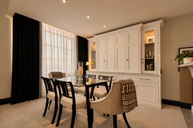 Dining Room 1a.png