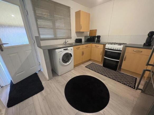 Kettering Road North, Spinney Hill, Northampton NN3 photo 4