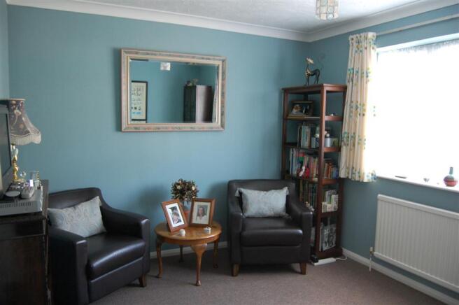 SITTING/4TH BEDROOM