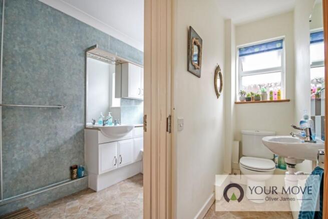 Cloakroom / WC