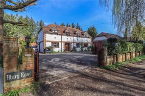 Mary Rose Cottage, Charlton, Andover SP10 4AH