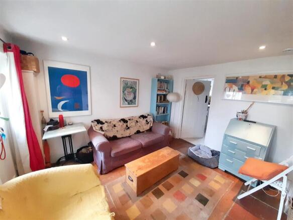 Living room new.jpg