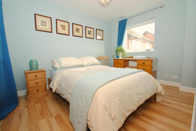 Photo 12