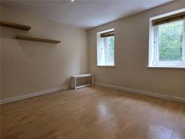 17, Ravensdene Court, Lucknow Road, Nottingham NG3 5EE