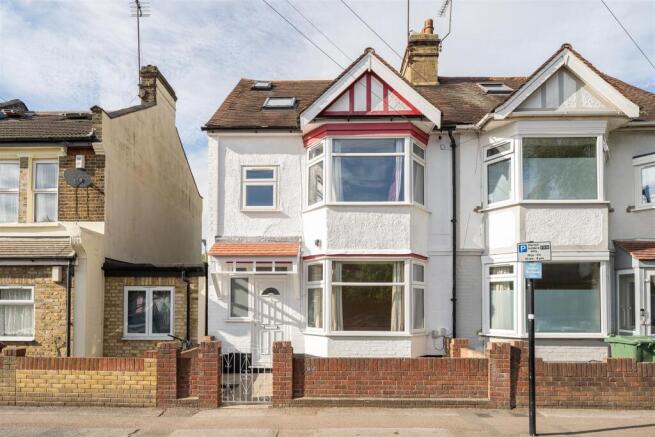 Brookscroft Road, E17