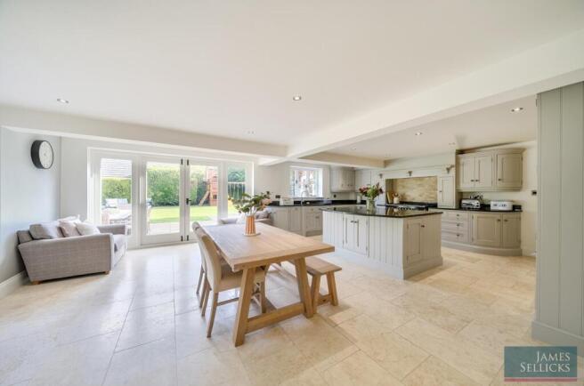 Living Kitchen