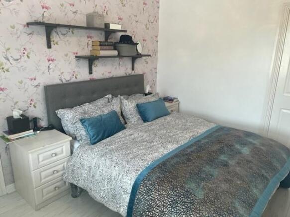 Master bedroom.jpg