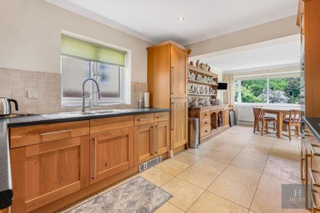Kitchen/Dining