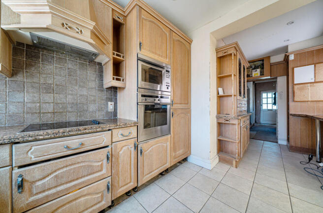 Kitchen diner angle 1