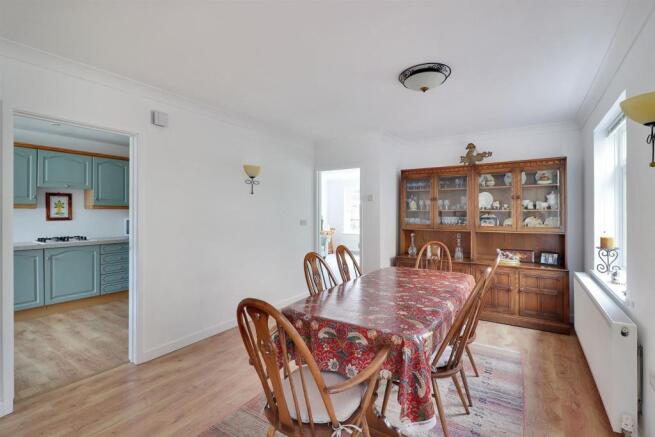 Dining Room to Kitchen.jpg