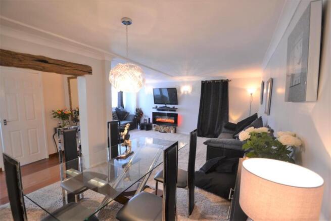 Living/Dining Room