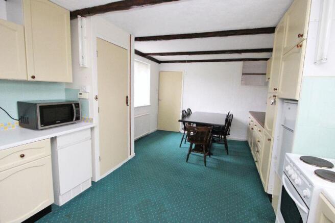 Dining kitchen...
