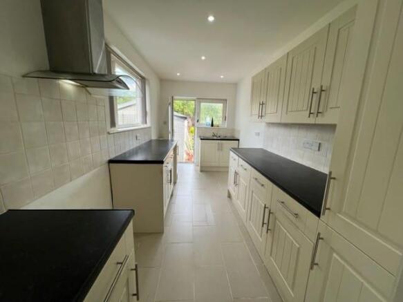 2 bed Semi-Detached Bungalow for sale Image 4