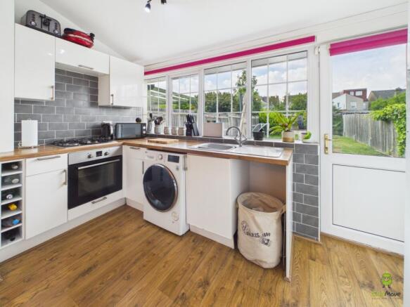 Presented by Clinton at EweMove Bexleyheath and Da