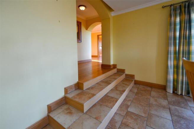 Steps To Dining Area