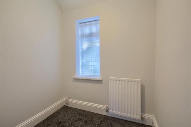 3 bed Terraced for sale Image 10