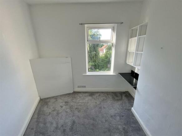 Bedroom 2 Aspect 2