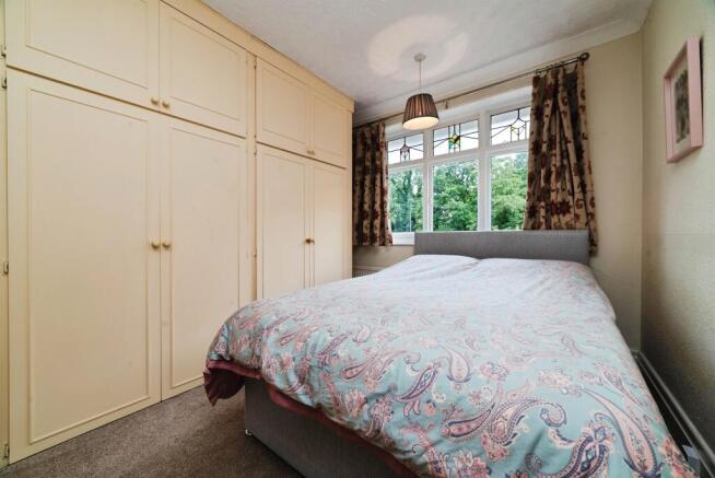 4 bed Detached for sale Image 12