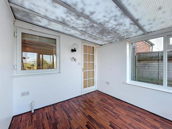2 bed Terraced for sale Image 12