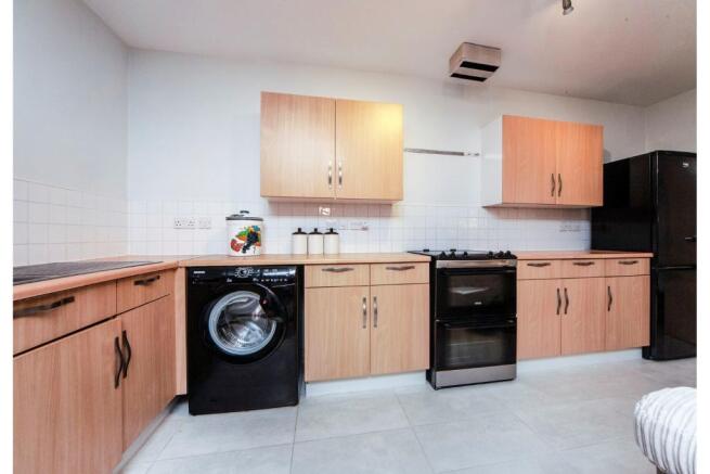 Lounge / Kitchen