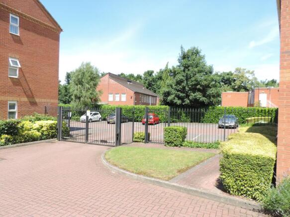Communal Grounds