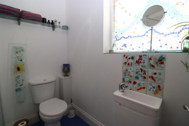 Photo 10