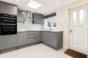 20, Reston Path, Borehamwood WD6 5AU